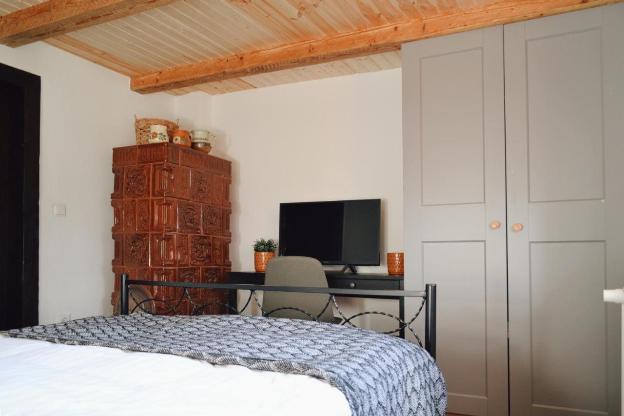 Cuib Din Fagaras Villa Avrig Buitenkant foto